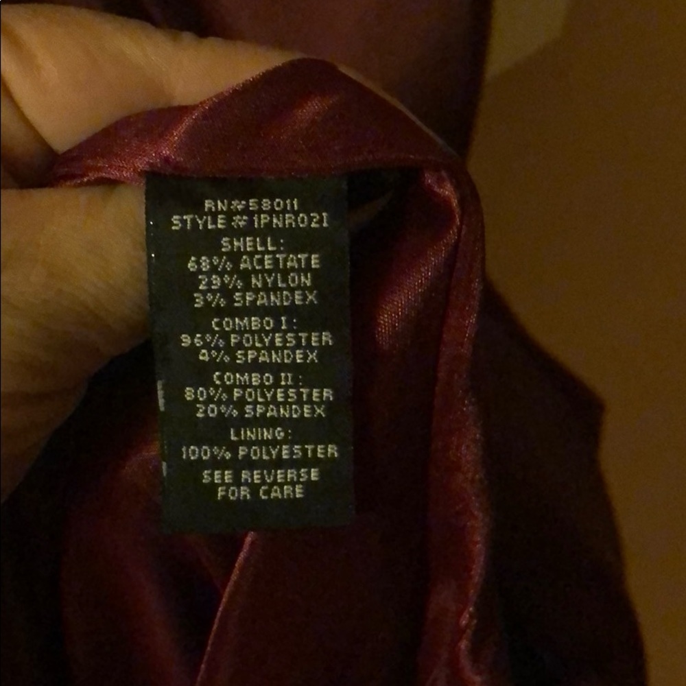 ✨NWT Red and Black Evening Dress - Picture 7 of 7